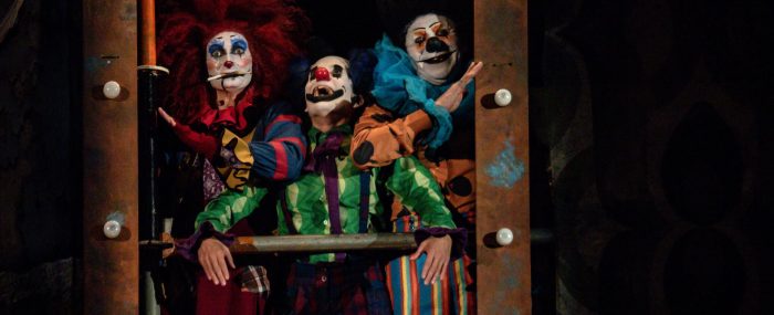 Algodón de Azúcar la infancia como feria de los horrores