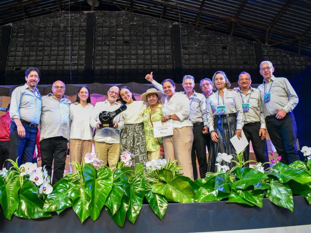 Caldas Brilla en el Mono Núñez 2025- Laura Vargas y La Pequeña Rondalla traen los máximos galardones