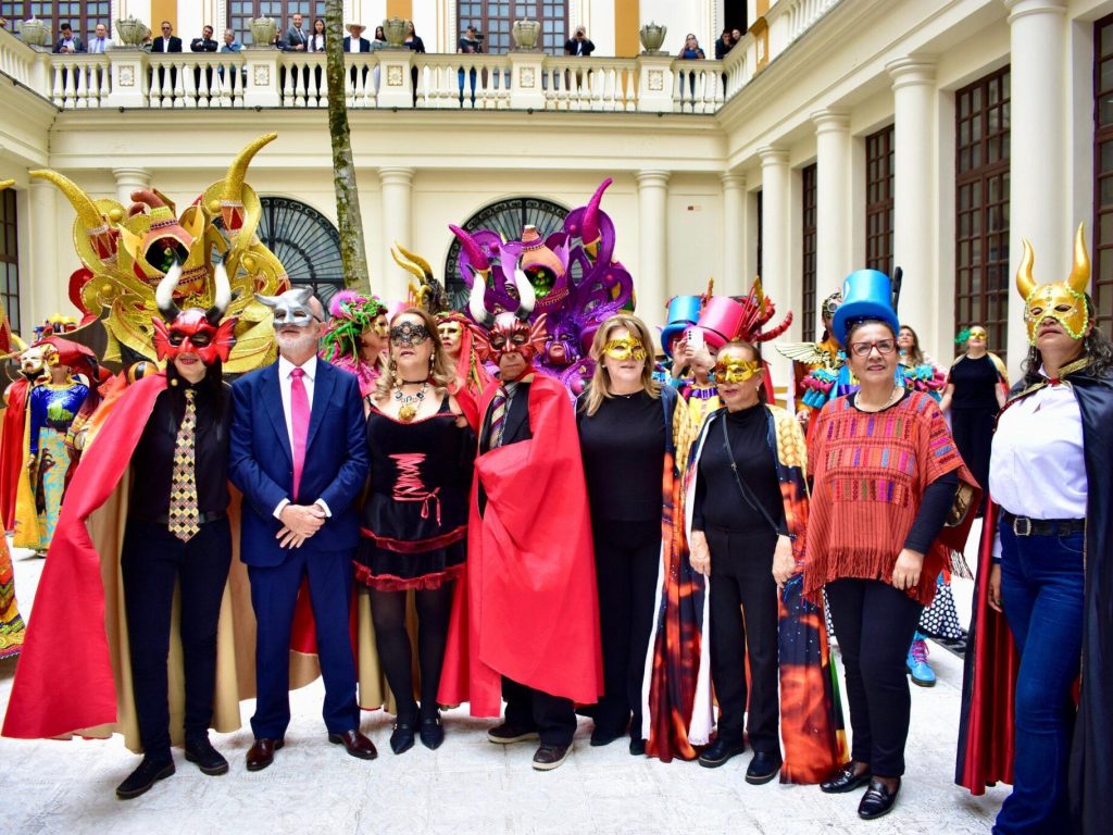 Caldas eleva a categoría de patrimonio el emblemático Carnaval de Riosucio-1