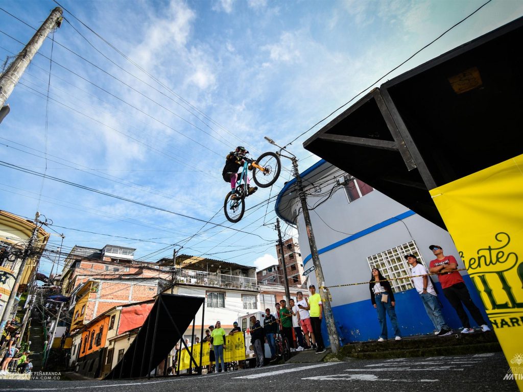 Downtown Extremo la ciudad se convierte en pista de carreras (25)