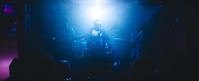 El rugido de la carretera- La pasión inquebrantable de New Jaim-8