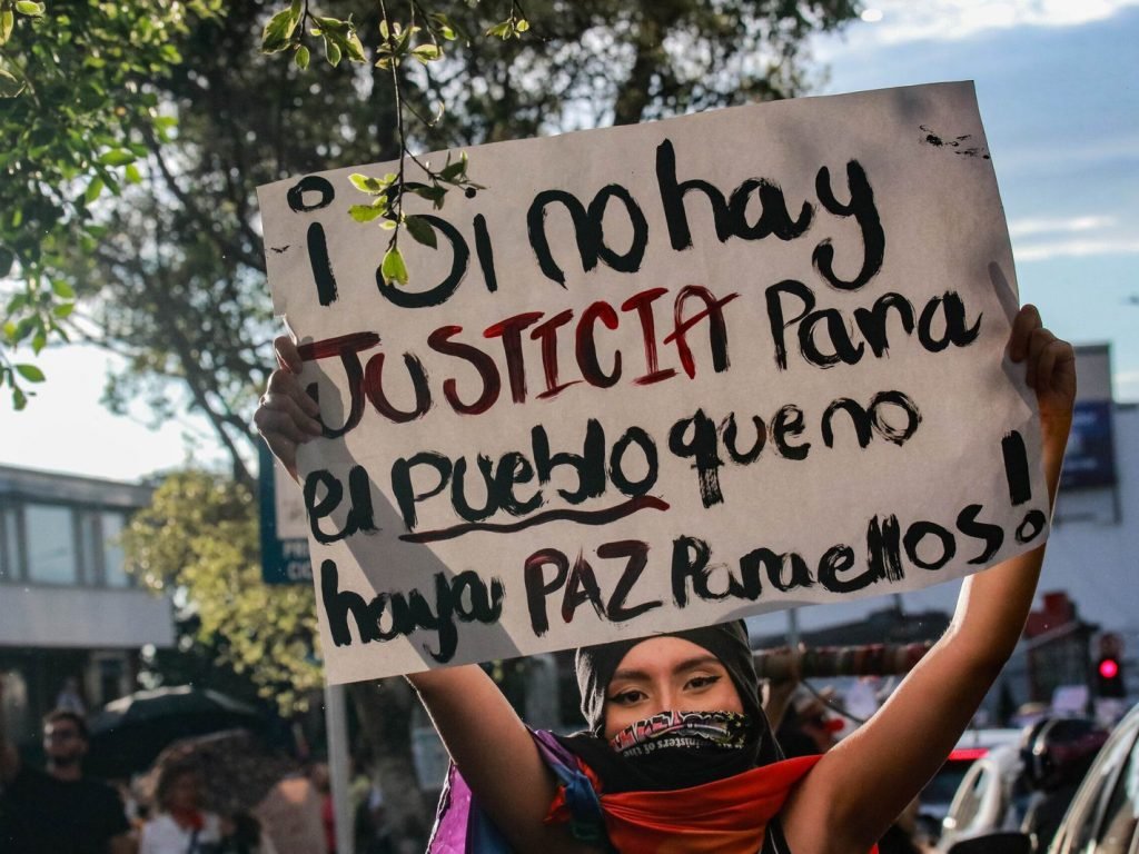 Las aulas y las montañas también le marchan a De la Espriella (18)