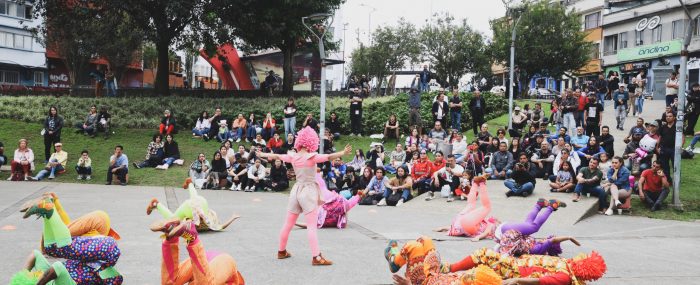 Magia en las calles, emociones sobre los escenarios y encuentros formativos en el segundo día del FITM 2025 (1)