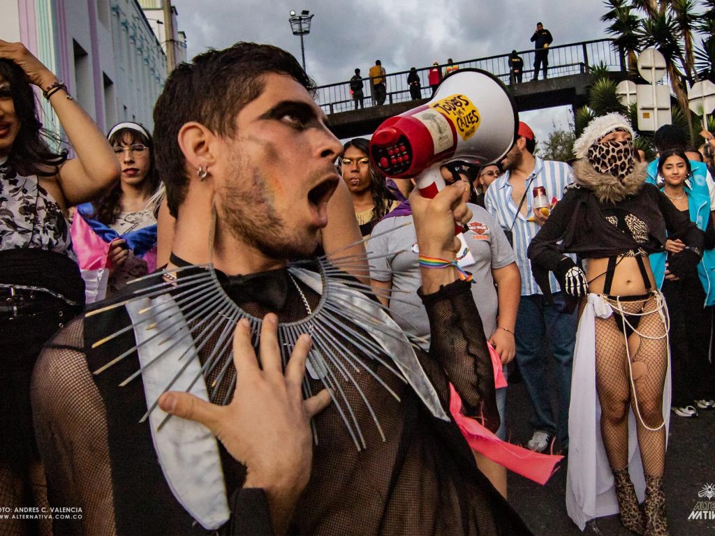 Progreso e inquietud así se vivió la Marcha del Orgullo en Manizales (16)